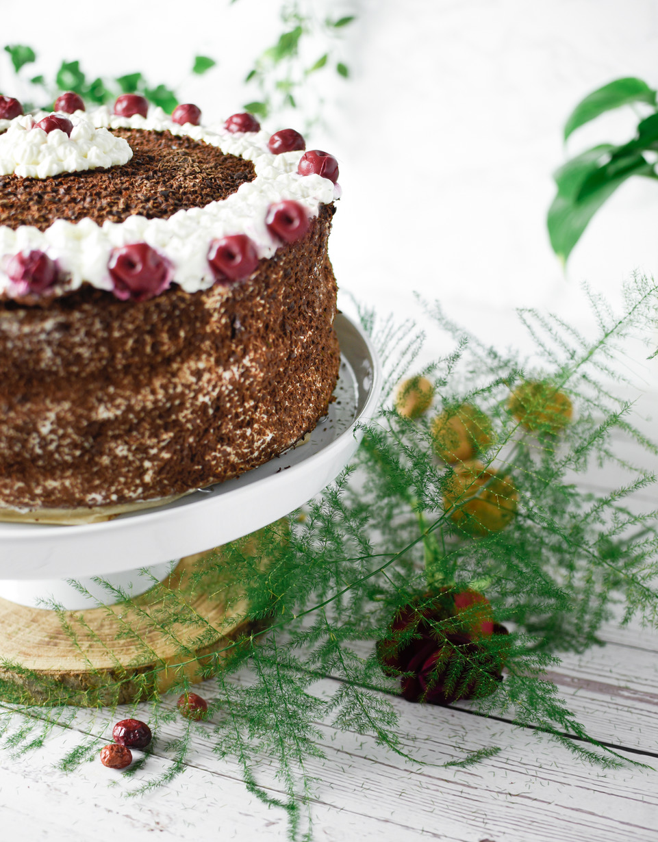 Große Kuchenplatte aus Porzellan Tortenplatte Tortenständer Platte Servierplatte